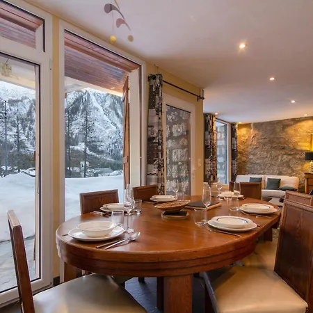 Chalet Glacier